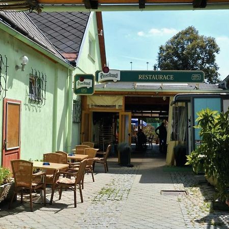 Penzion U Selongu Jindřichŭv Hradec Exterior foto